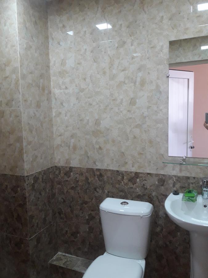 Hotel Sunshine Erevan Esterno foto